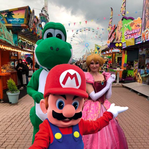 Peach, Yoshi und Mario